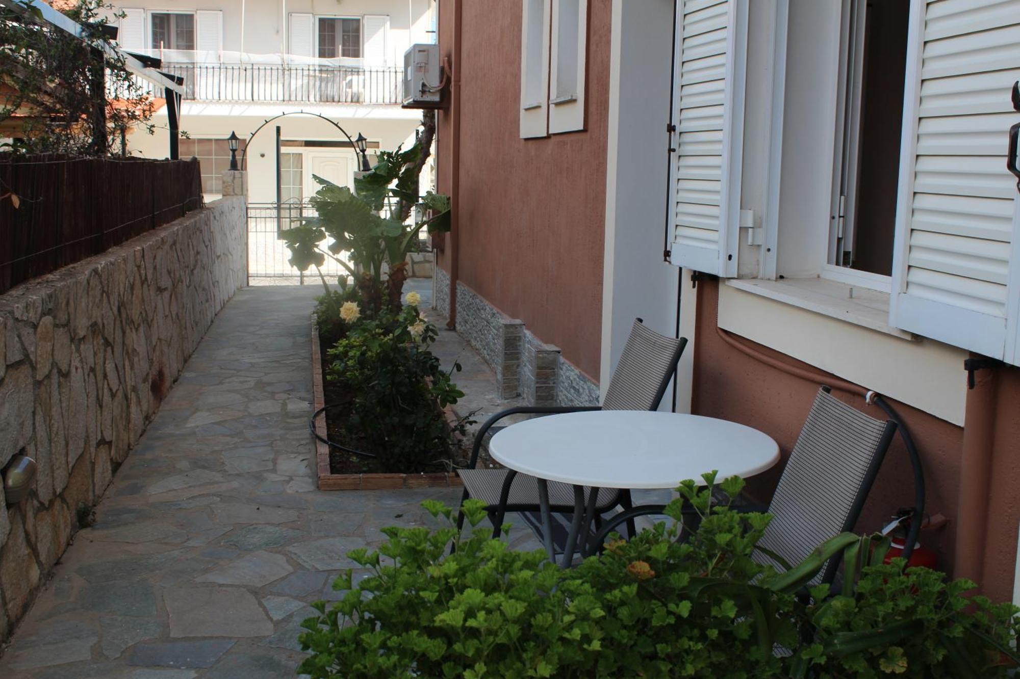 Theodora Studios & Apartments Skala  Ngoại thất bức ảnh